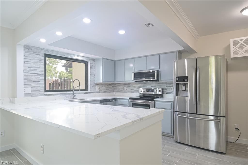 711 SE 12th AVE # 136, CAPE CORAL FL 33990-5