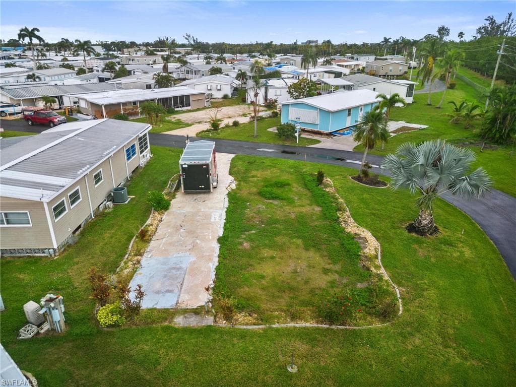 357 Mattie AVE, FORT MYERS FL 33908-9