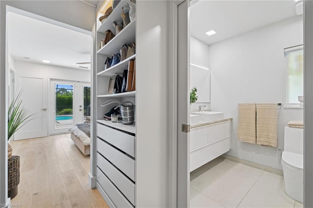 304 Nason LN, NAPLES FL 34112-19