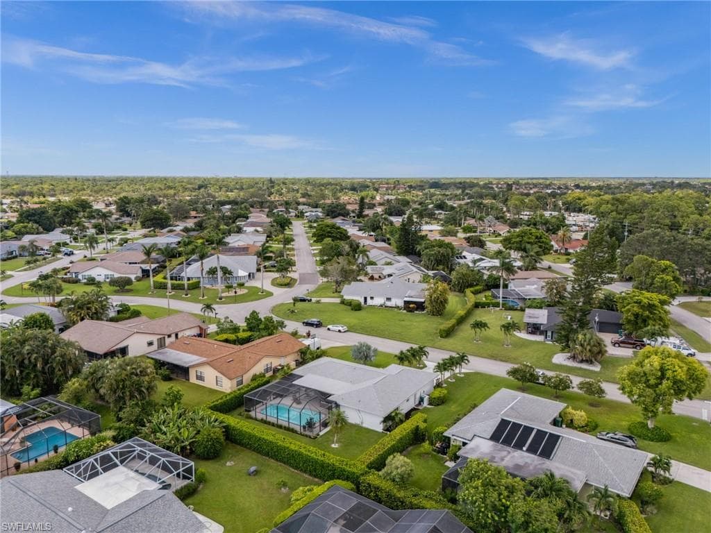 304 Nason LN, NAPLES FL 34112-37