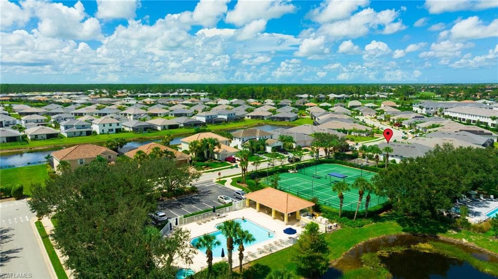 2052 Vermont LN, NAPLES FL 34120-2