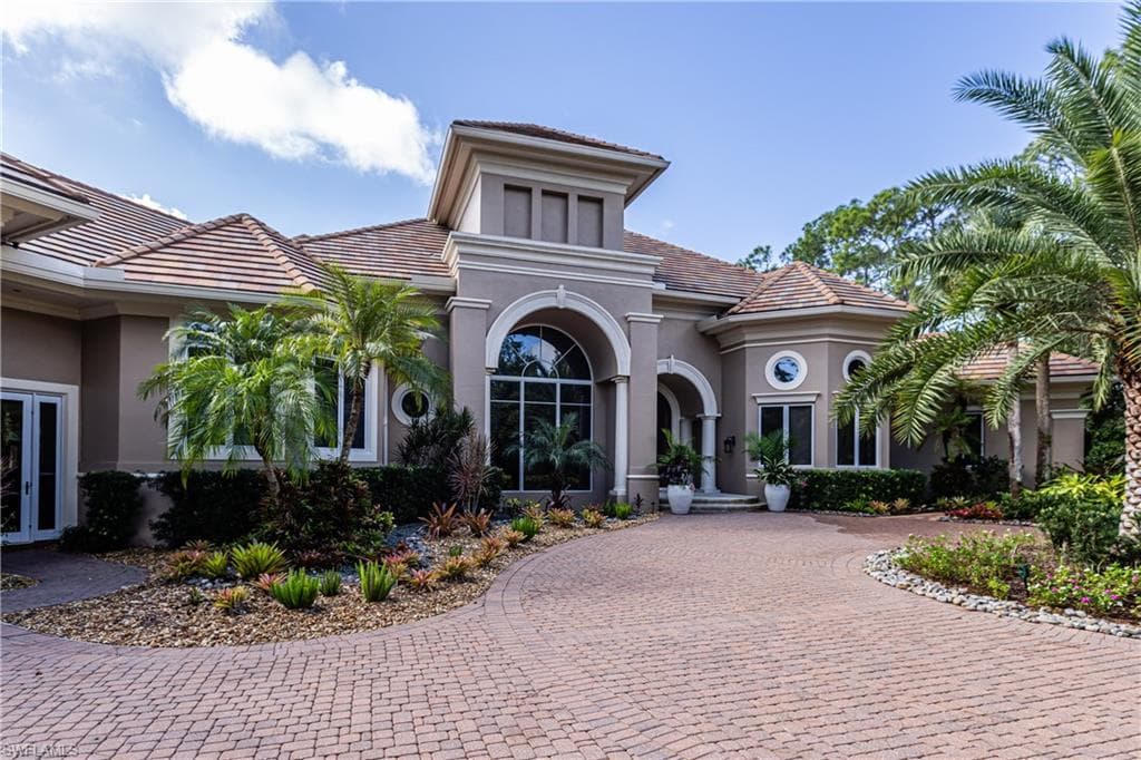 4457 Club Estates DR, NAPLES FL 34112-1