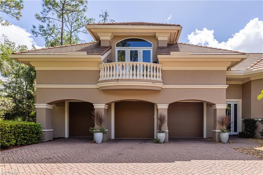 4457 Club Estates DR, NAPLES FL 34112-45