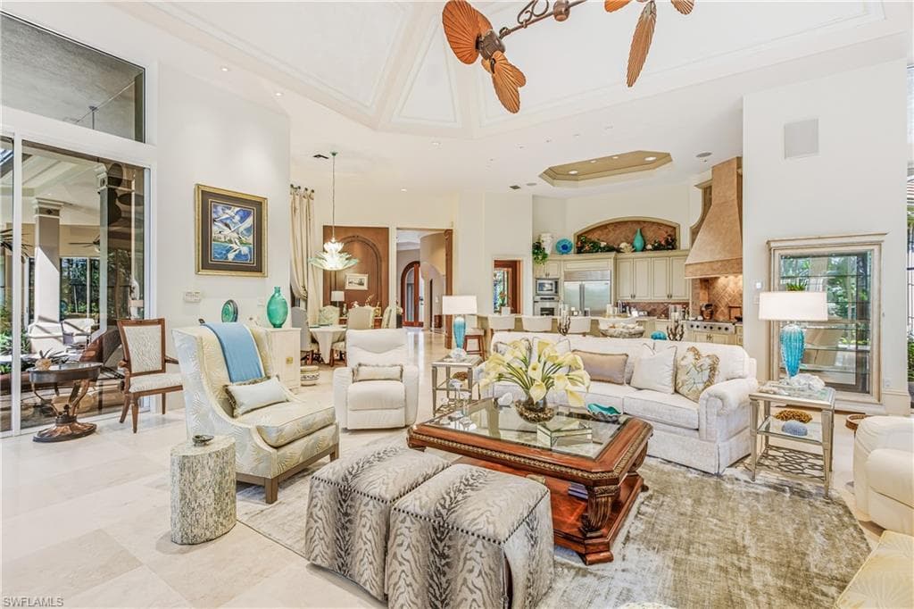 4457 Club Estates DR, NAPLES FL 34112-6