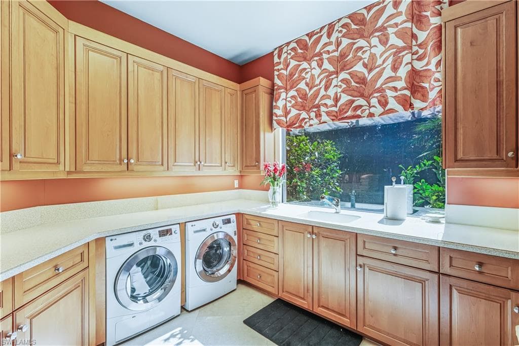 4457 Club Estates DR, NAPLES FL 34112-34