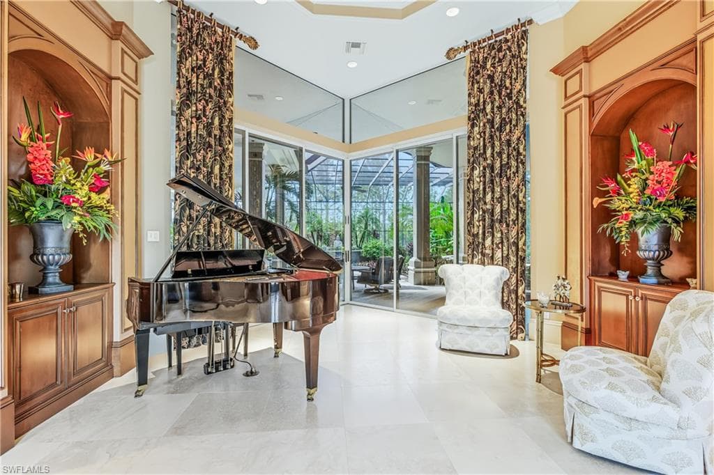 4457 Club Estates DR, NAPLES FL 34112-3