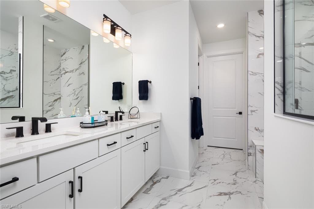 6770 Pennyroyal DR, NAPLES FL 34114-11