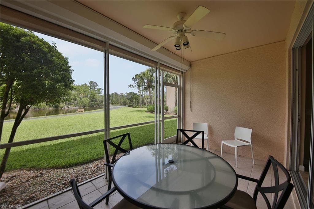 526 Lake Louise CIR # 403, NAPLES FL 34110-15