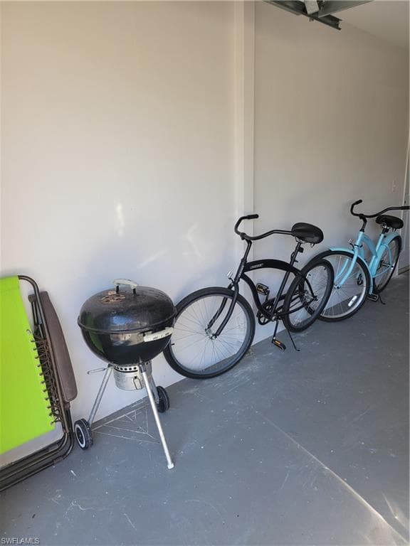 735 High Pines DR, NAPLES FL 34103-5