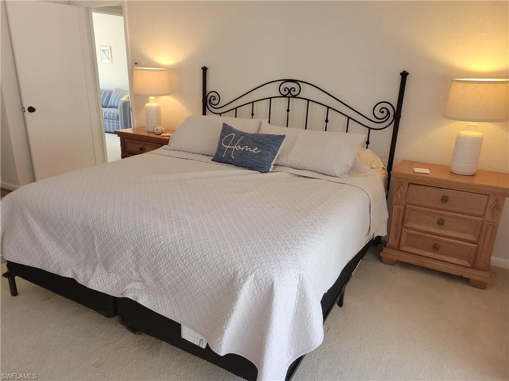 735 High Pines DR, NAPLES FL 34103-16