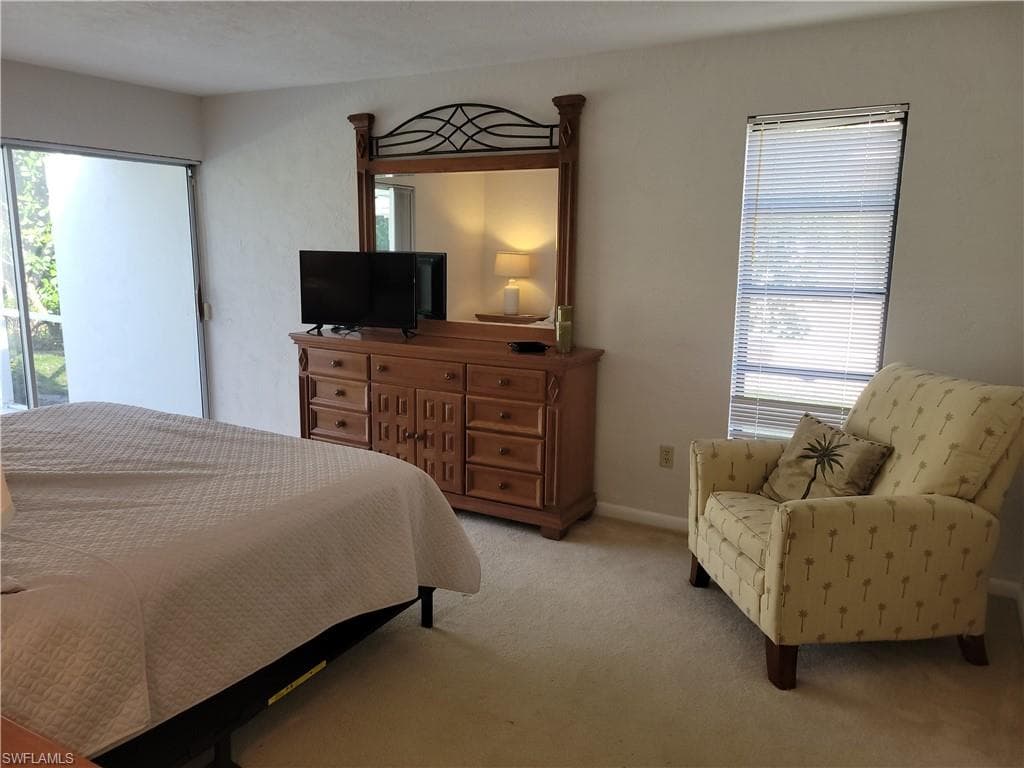 735 High Pines DR, NAPLES FL 34103-20