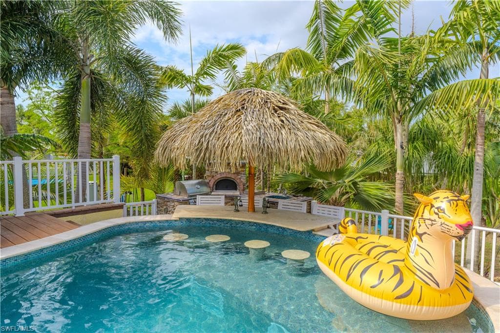 7146 Congdon RD, FORT MYERS FL 33908-35