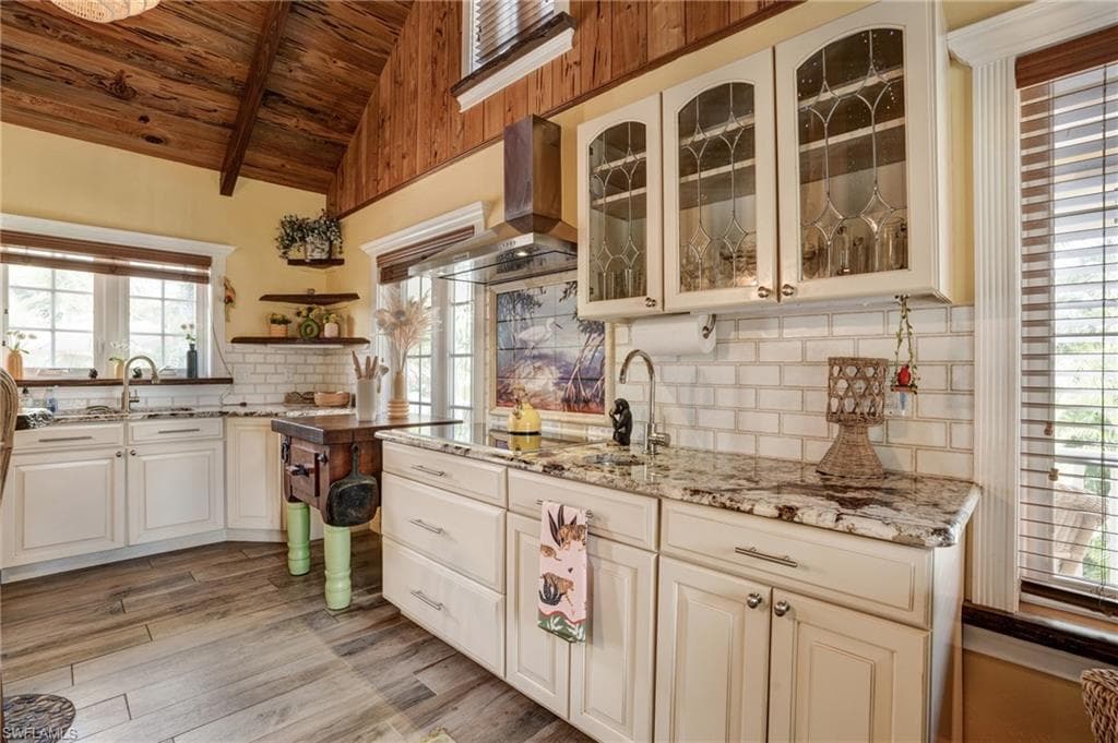 7146 Congdon RD, FORT MYERS FL 33908-4