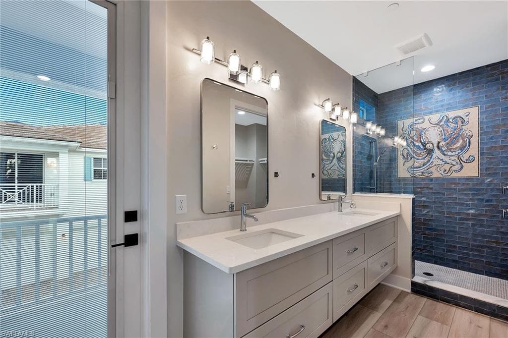 5870 Shell Cove DR, CAPE CORAL FL 33914-26