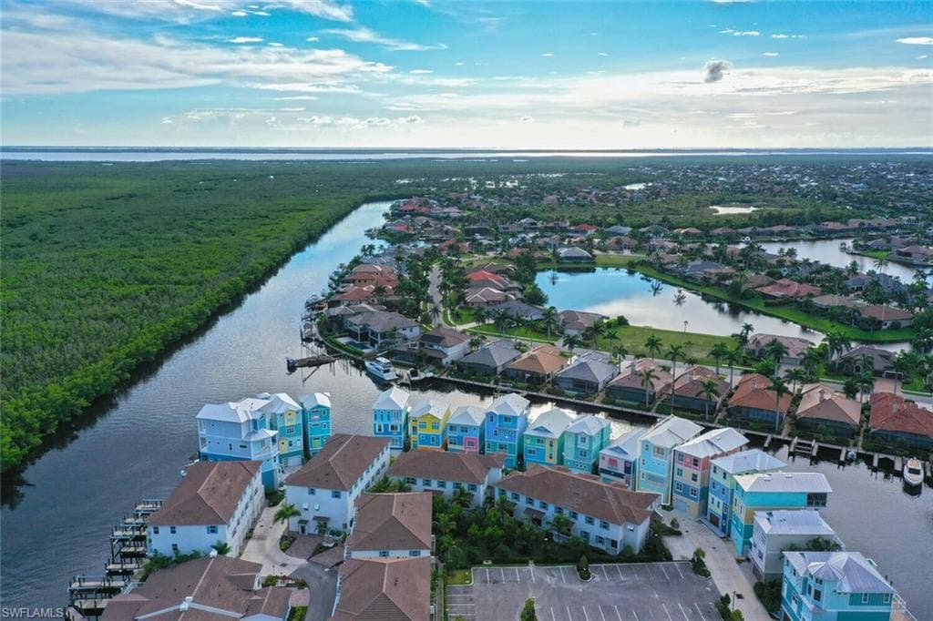 5870 Shell Cove DR, CAPE CORAL FL 33914-45