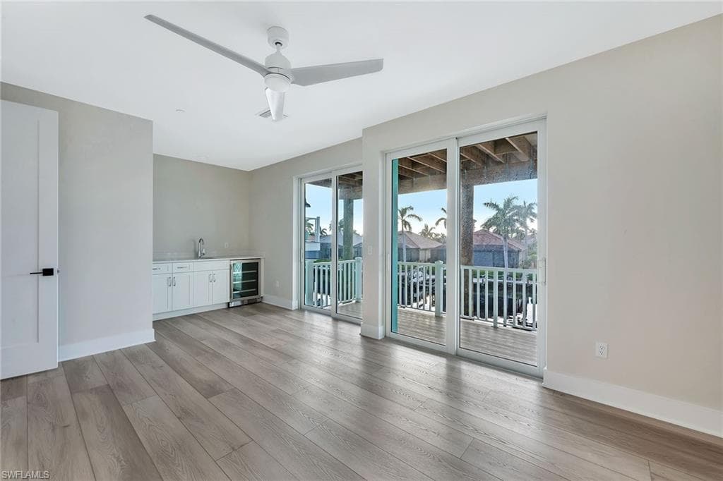 5870 Shell Cove DR, CAPE CORAL FL 33914-25