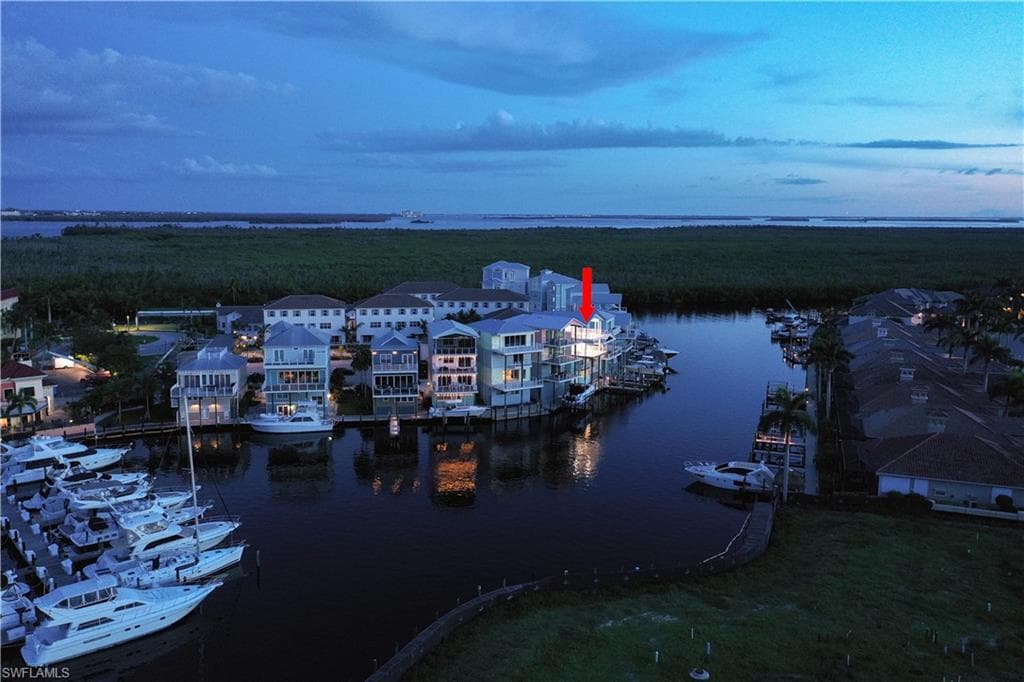 5870 Shell Cove DR, CAPE CORAL FL 33914-2