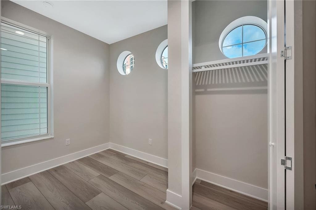 5870 Shell Cove DR, CAPE CORAL FL 33914-29