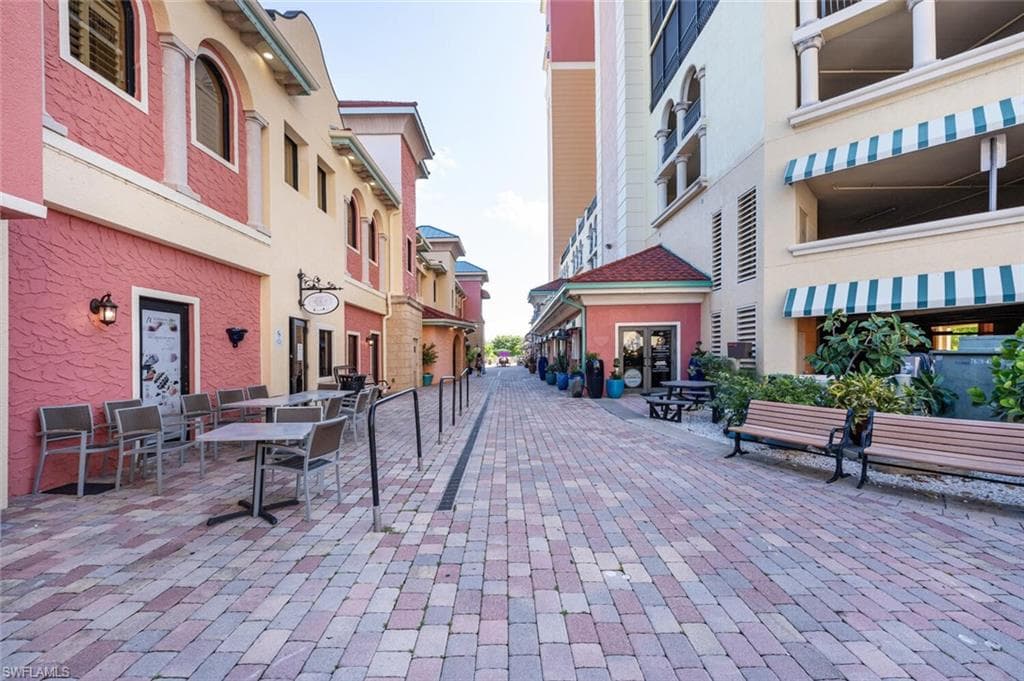 5870 Shell Cove DR, CAPE CORAL FL 33914-48