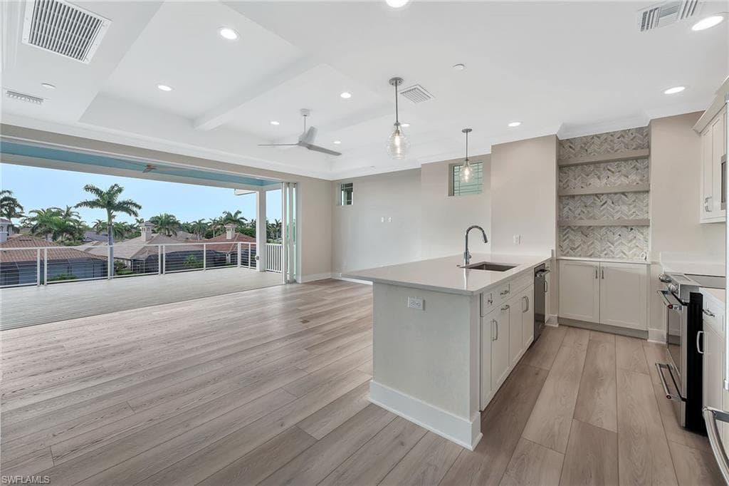 5870 Shell Cove DR, CAPE CORAL FL 33914-13