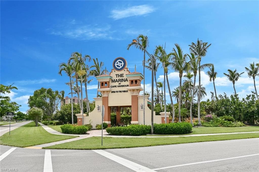 5870 Shell Cove DR, CAPE CORAL FL 33914-47