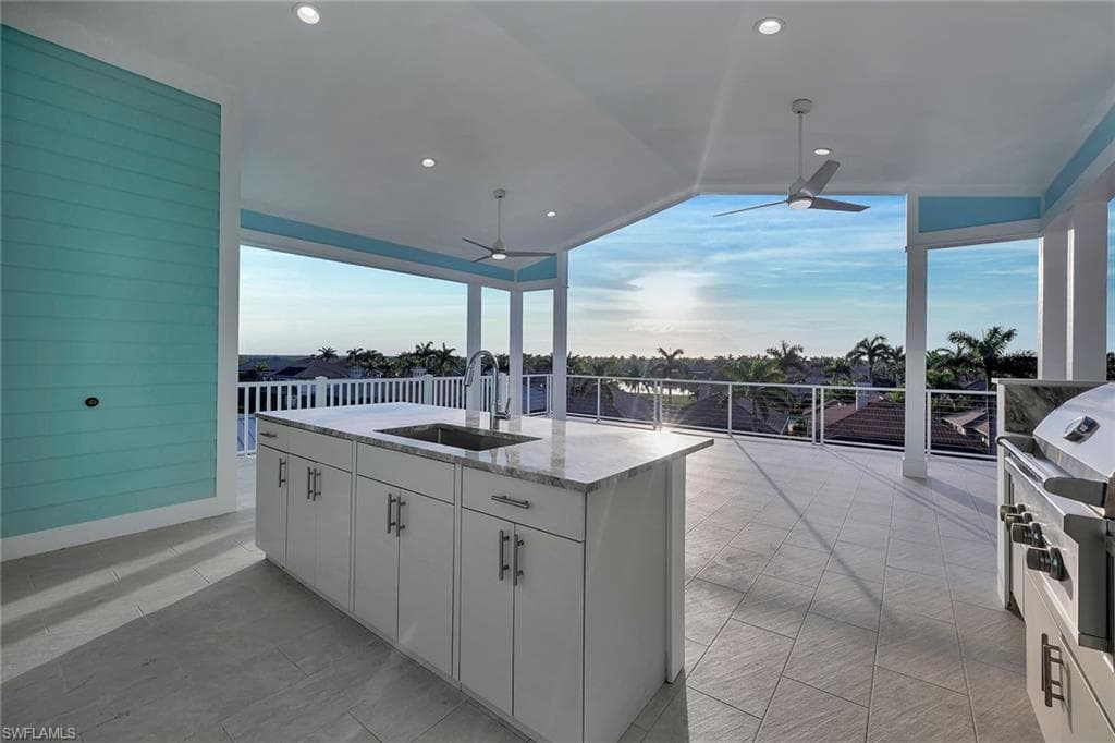 5870 Shell Cove DR, CAPE CORAL FL 33914-7