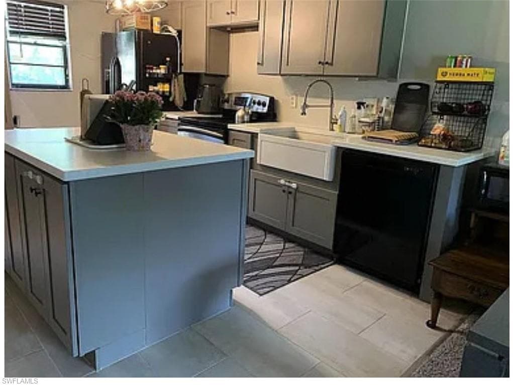 606 Gerald AVE # 111, LEHIGH ACRES FL 33936-2