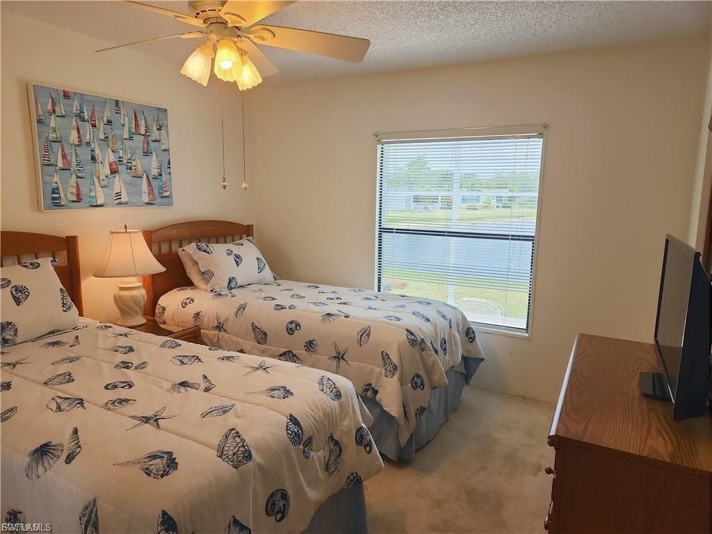10401 Circle Pine RD, NORTH FORT MYERS FL 33903-16