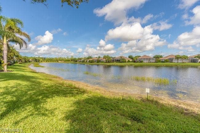 8459 Benelli CT, NAPLES FL 34114-49