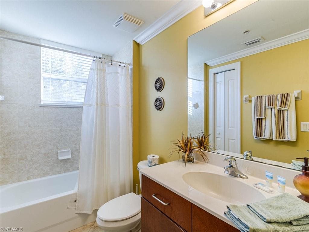 28750 Trails Edge BLVD # 301, BONITA SPRINGS FL 34134-10