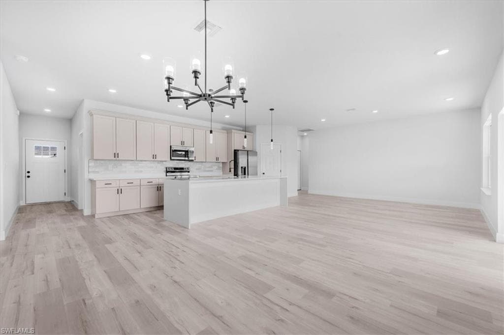 4859 San Ignacio DR, SEBRING FL 33872-2