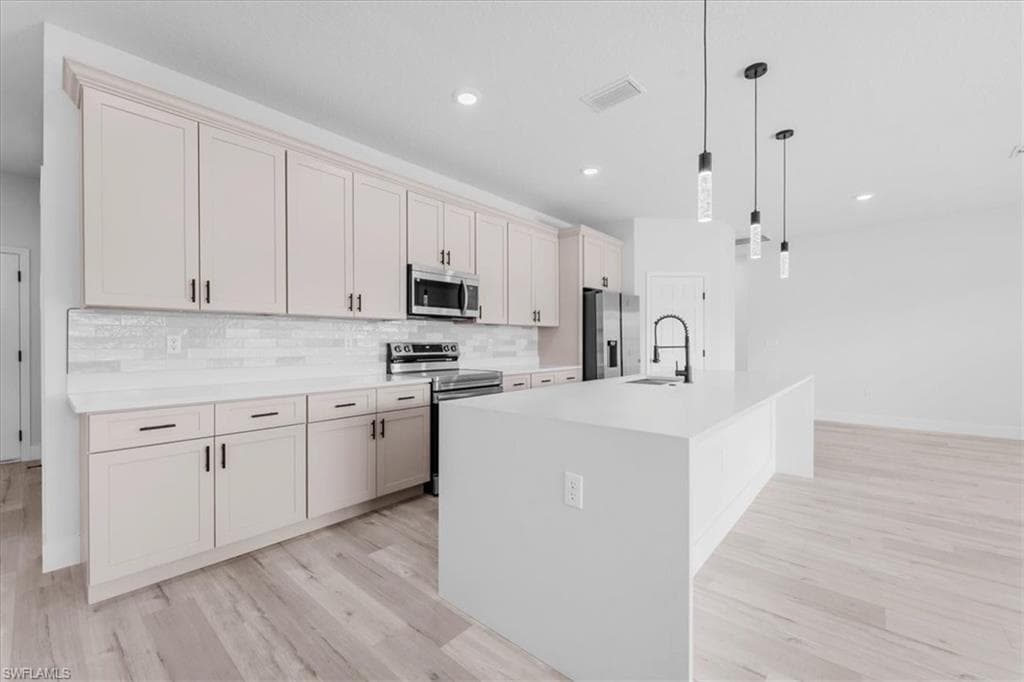 4859 San Ignacio DR, SEBRING FL 33872-7