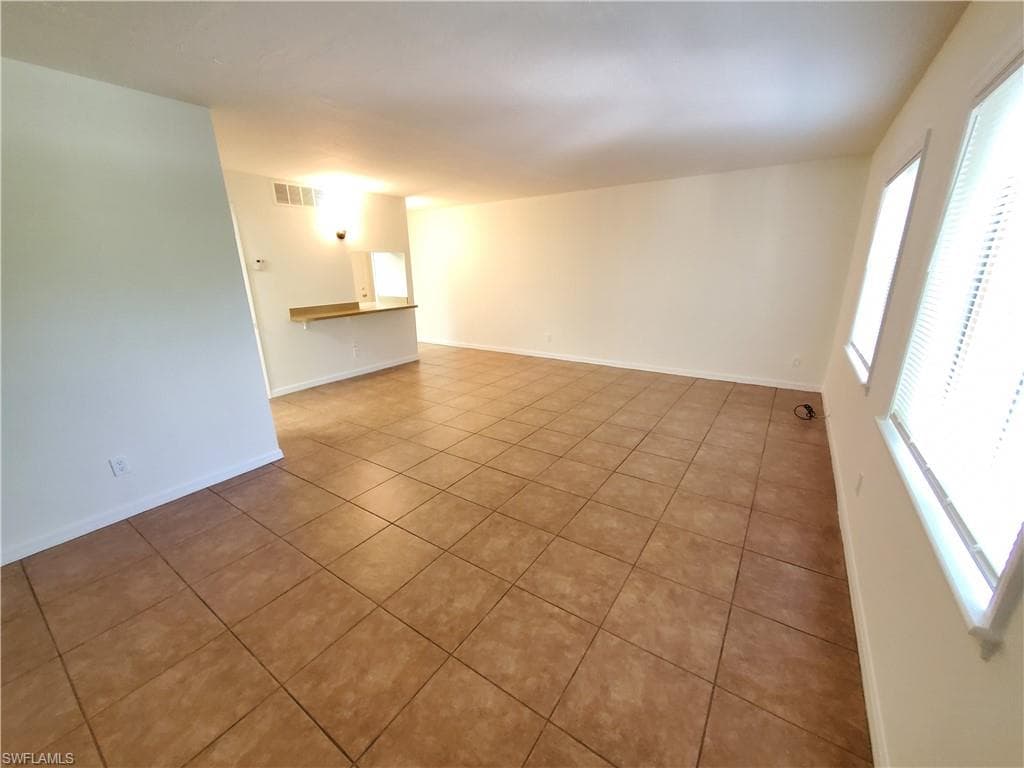 2366 E Mall DR # 421, FORT MYERS FL 33901-7