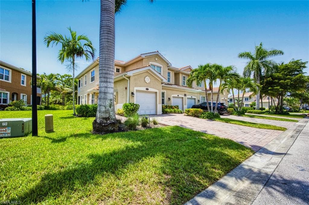 18304 Creekside Preserve LOOP # 101, FORT MYERS FL 33908-38