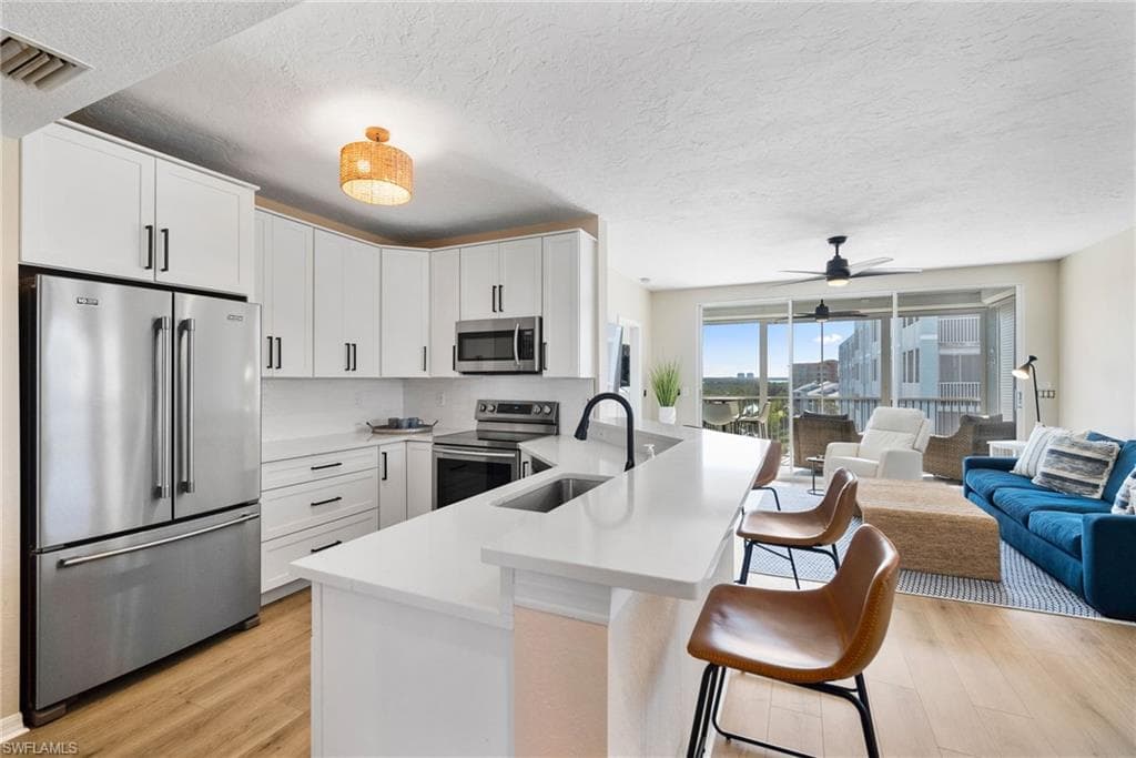 22748 Island Pines WAY # 403, FORT MYERS BEACH FL 33931-6