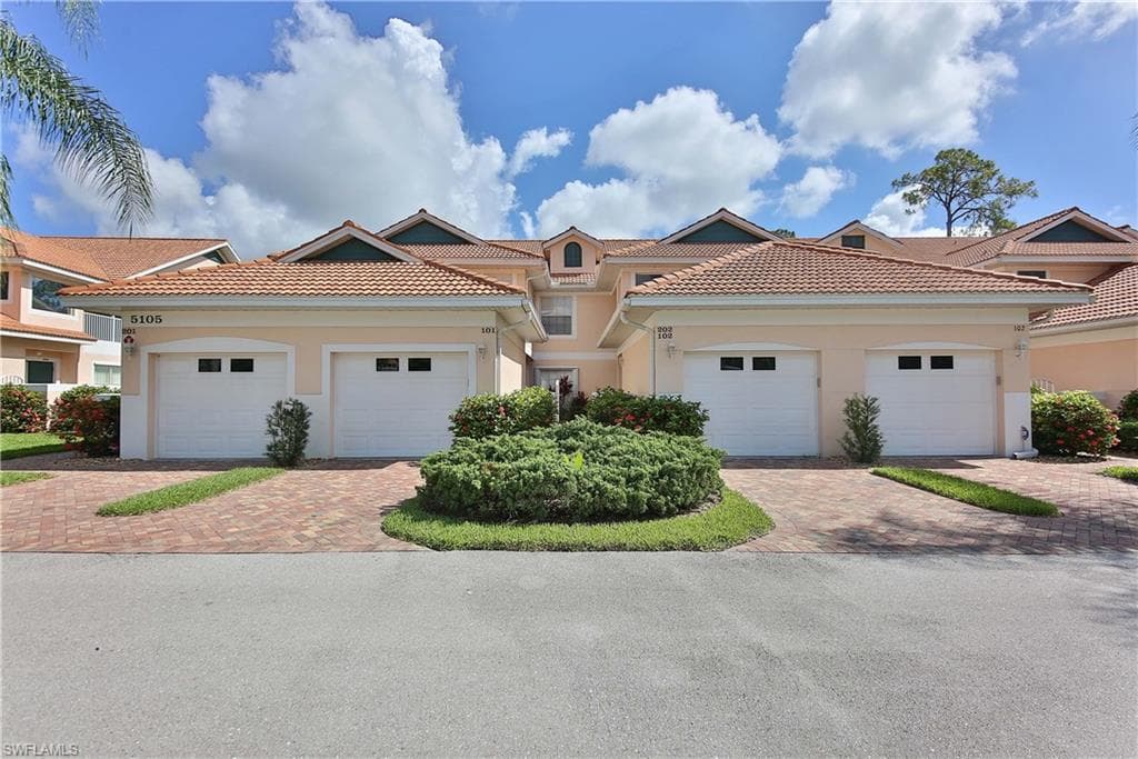5105 Cedar Springs DR 101-26