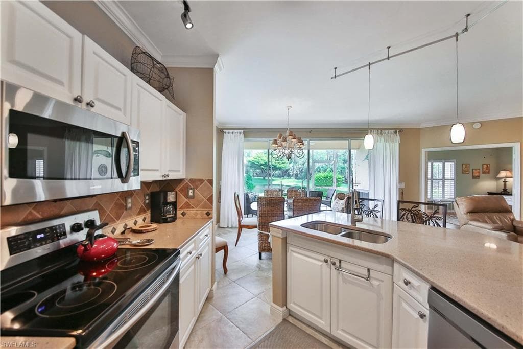 5105 Cedar Springs DR 101-4