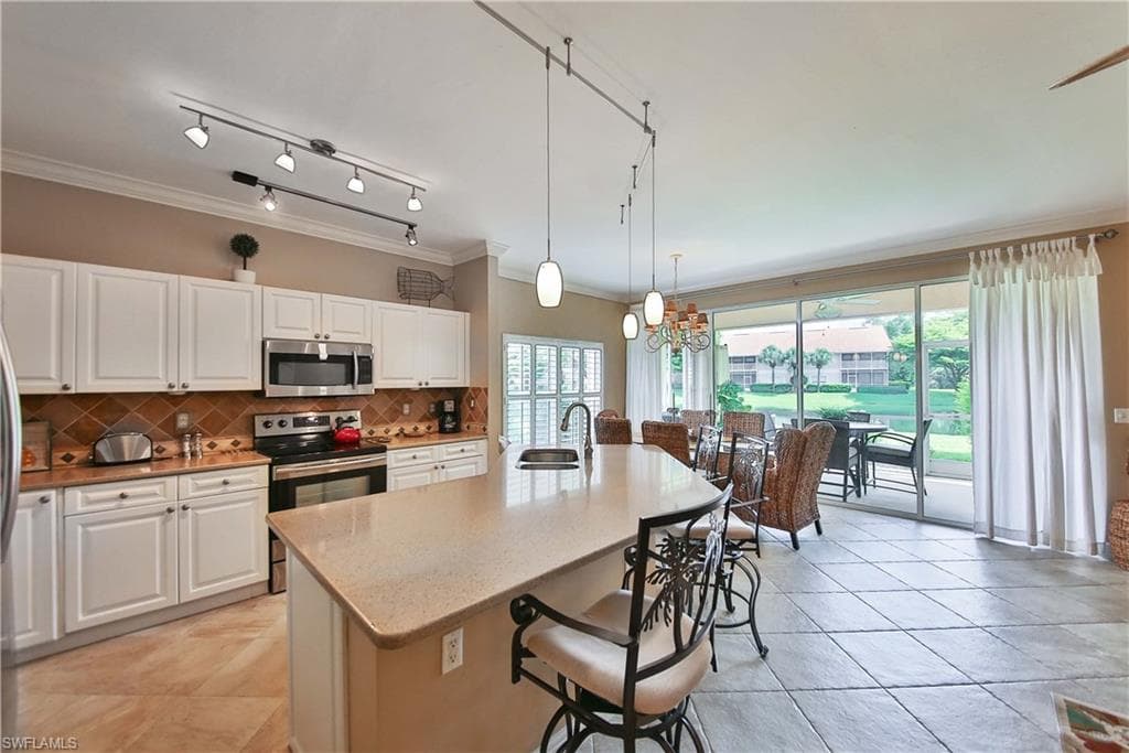 5105 Cedar Springs DR 101-3