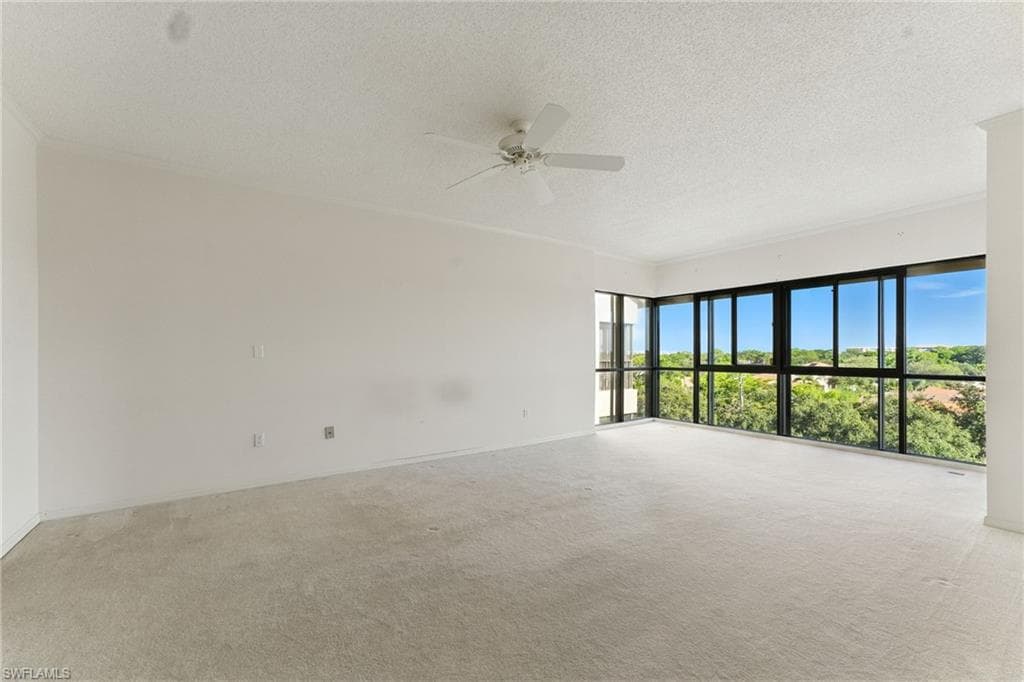 900 Arbor Lake DR # 501, NAPLES FL 34110-8