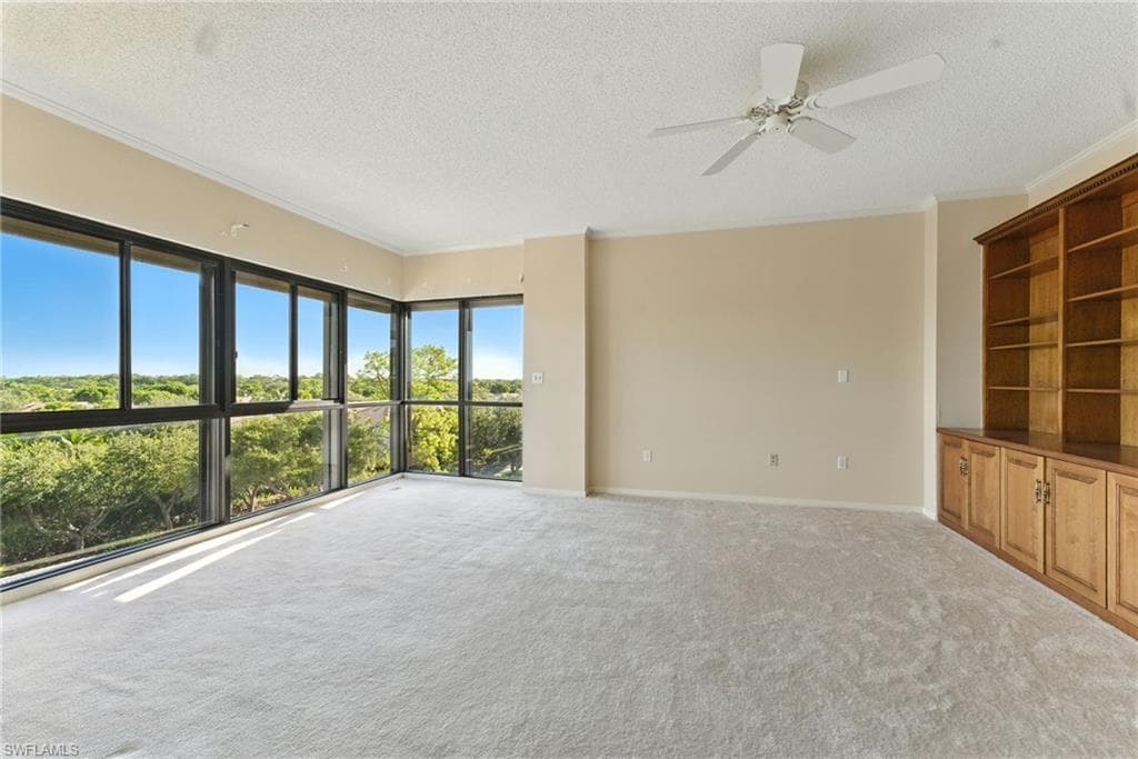 900 Arbor Lake DR # 501, NAPLES FL 34110-13