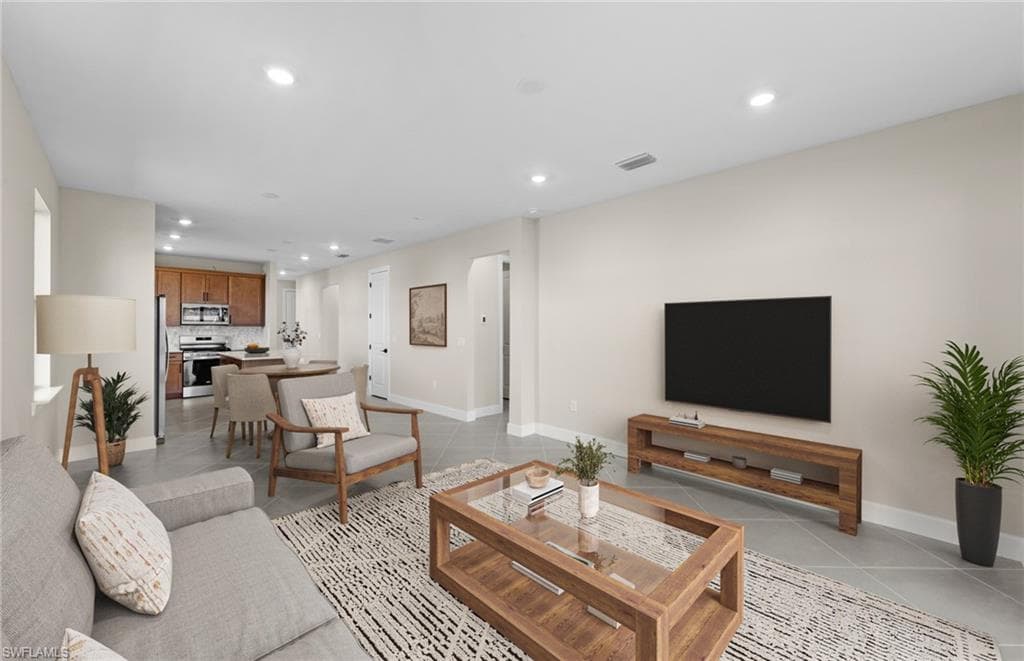 7152 Chapel Creek LN, NORTH FORT MYERS FL 33917-13