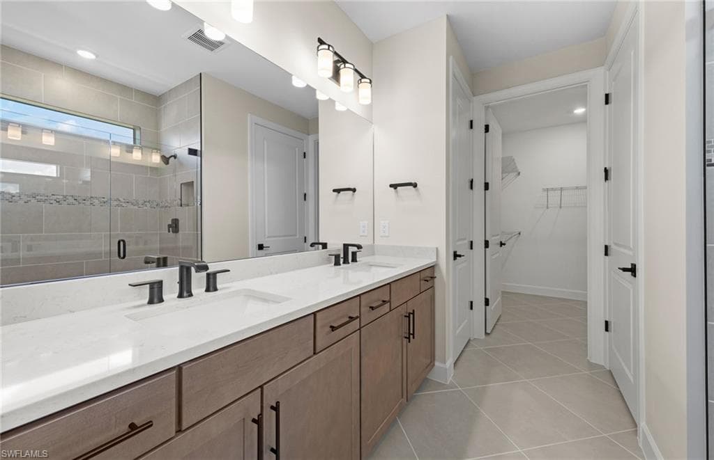 7152 Chapel Creek LN, NORTH FORT MYERS FL 33917-18