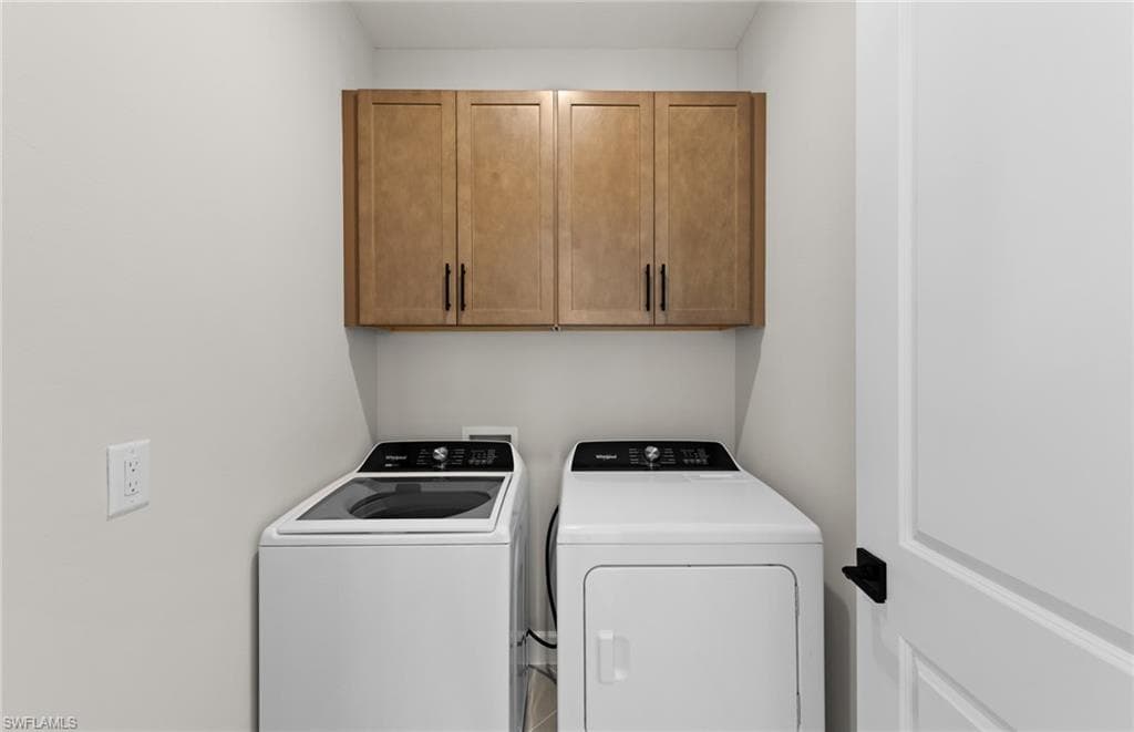 7152 Chapel Creek LN, NORTH FORT MYERS FL 33917-28