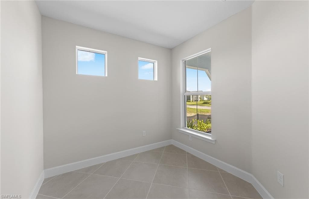 7152 Chapel Creek LN, NORTH FORT MYERS FL 33917-24