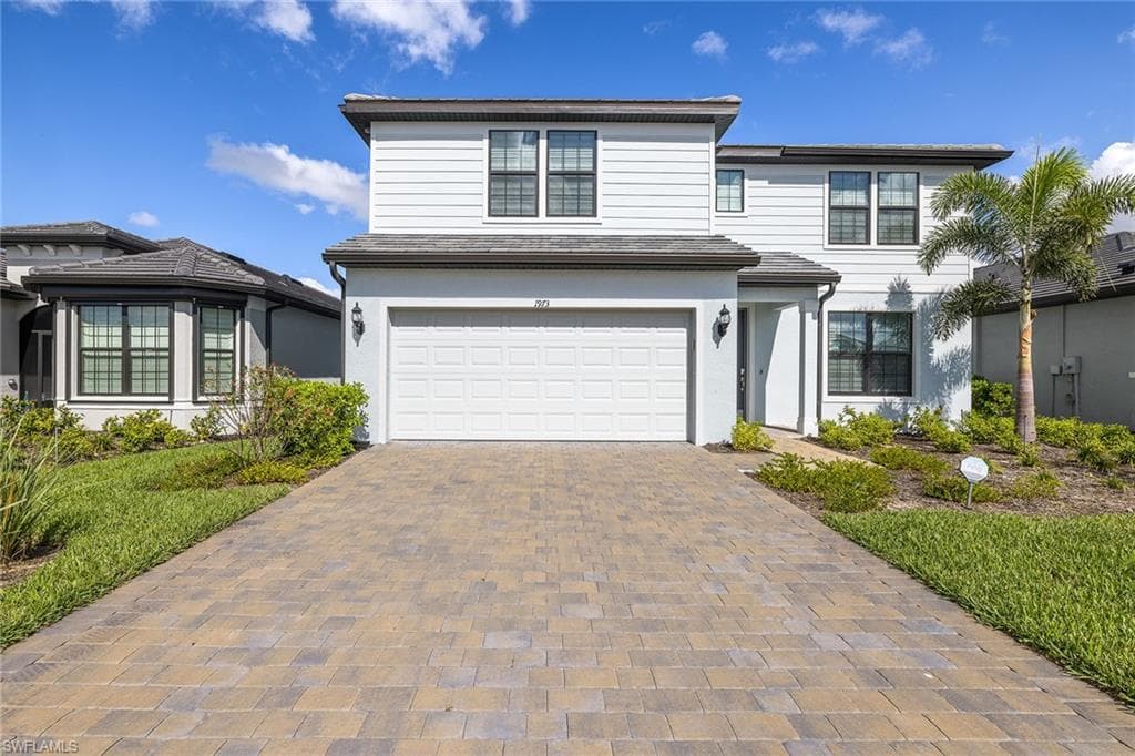 1973 Yellowfin CIR, NAPLES FL 34114-4