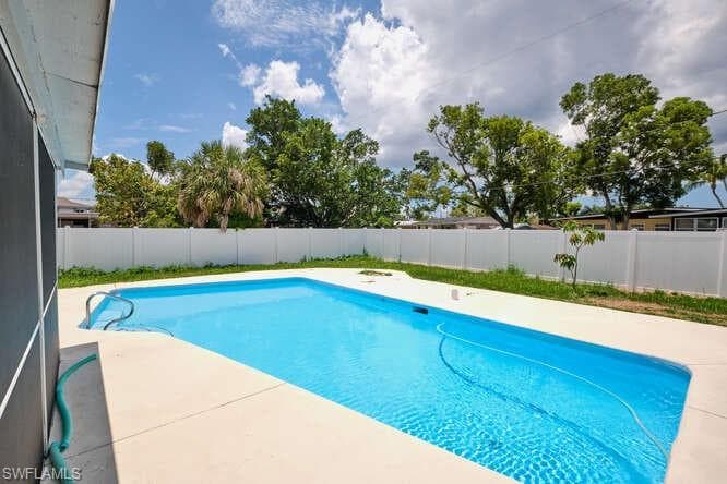 4370 Deleon ST, FORT MYERS FL 33901-46
