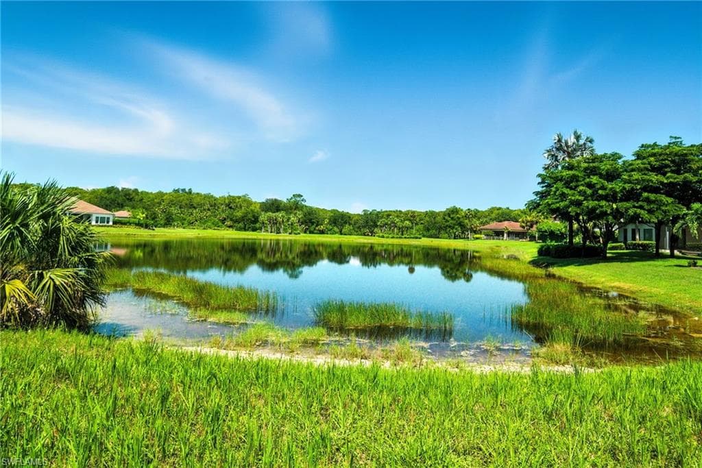 11242 Five Oaks LN, NAPLES FL 34120-5