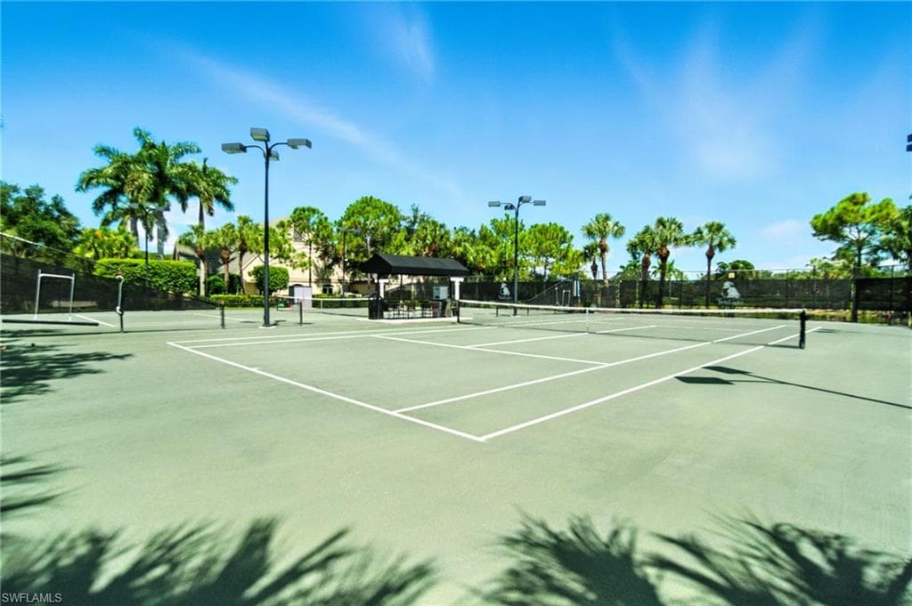 11242 Five Oaks LN, NAPLES FL 34120-12