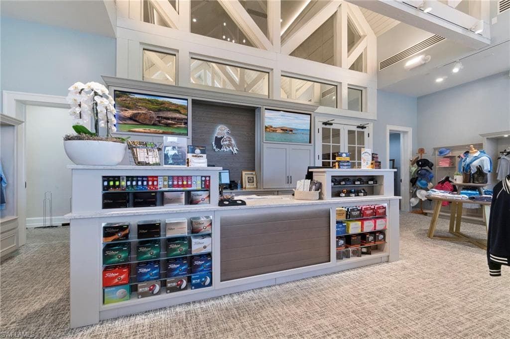 11242 Five Oaks LN, NAPLES FL 34120-33