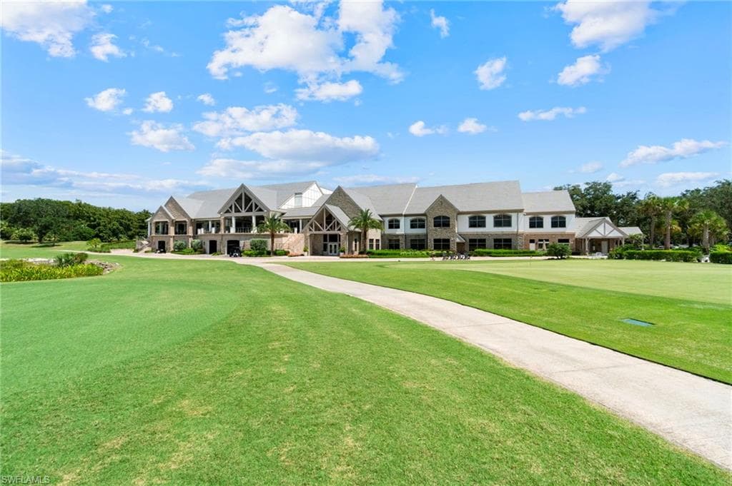 11242 Five Oaks LN, NAPLES FL 34120-43